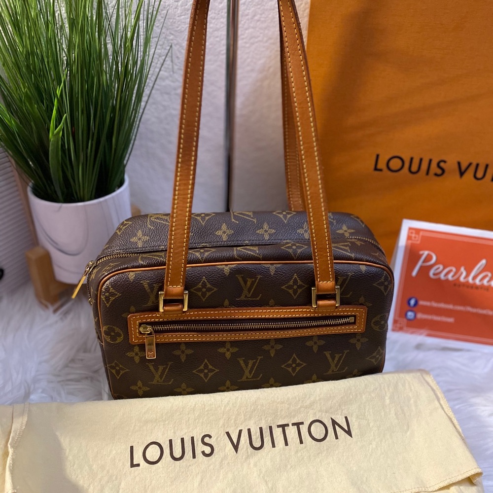 Louis Vuitton Cite MM